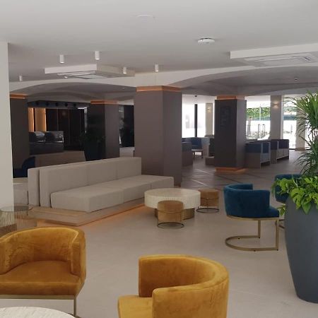 New & Beautiful Loft In Puerto Banus Appartement Marbella Buitenkant foto