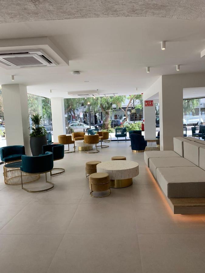 New & Beautiful Loft In Puerto Banus Appartement Marbella Buitenkant foto