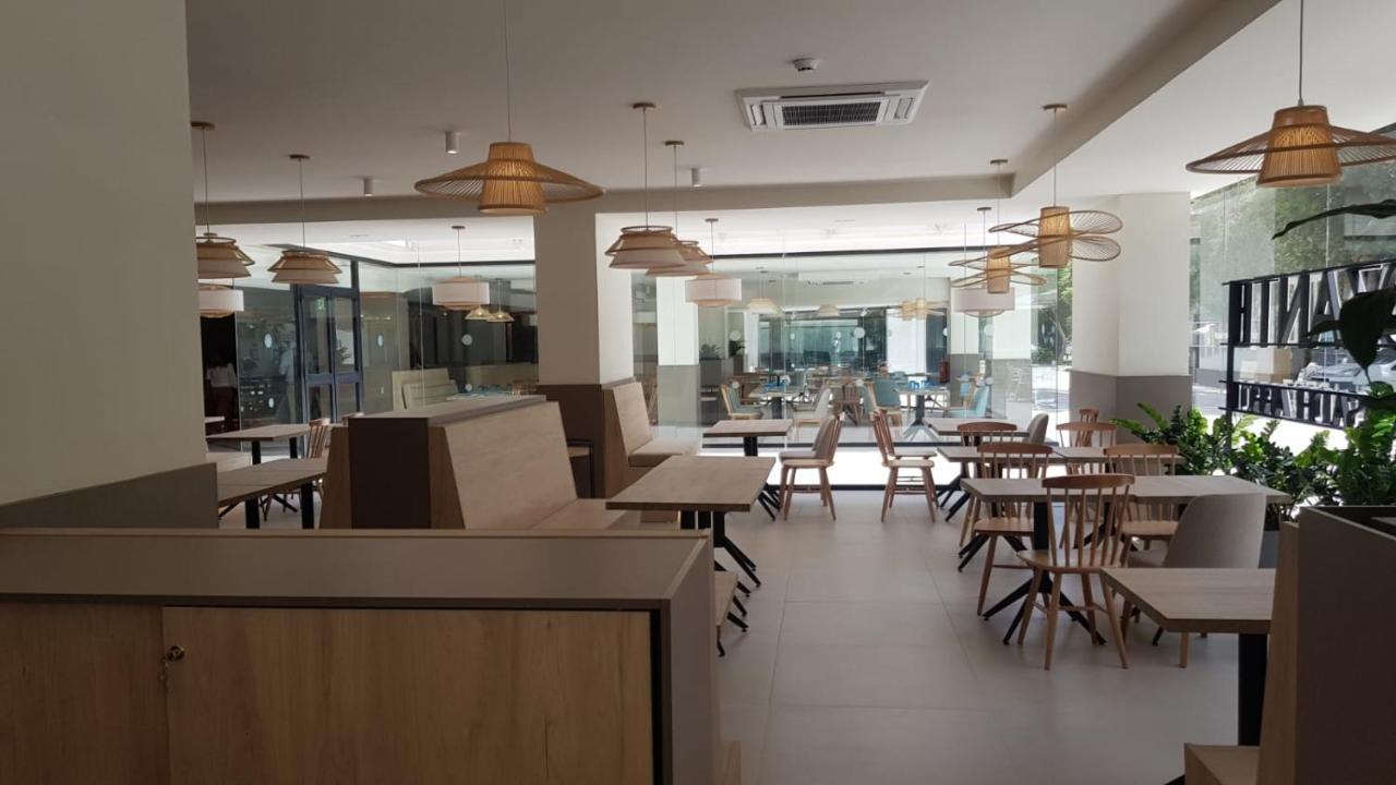 New & Beautiful Loft In Puerto Banus Appartement Marbella Buitenkant foto