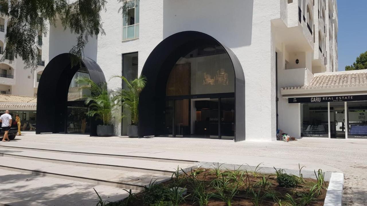 New & Beautiful Loft In Puerto Banus Appartement Marbella Buitenkant foto