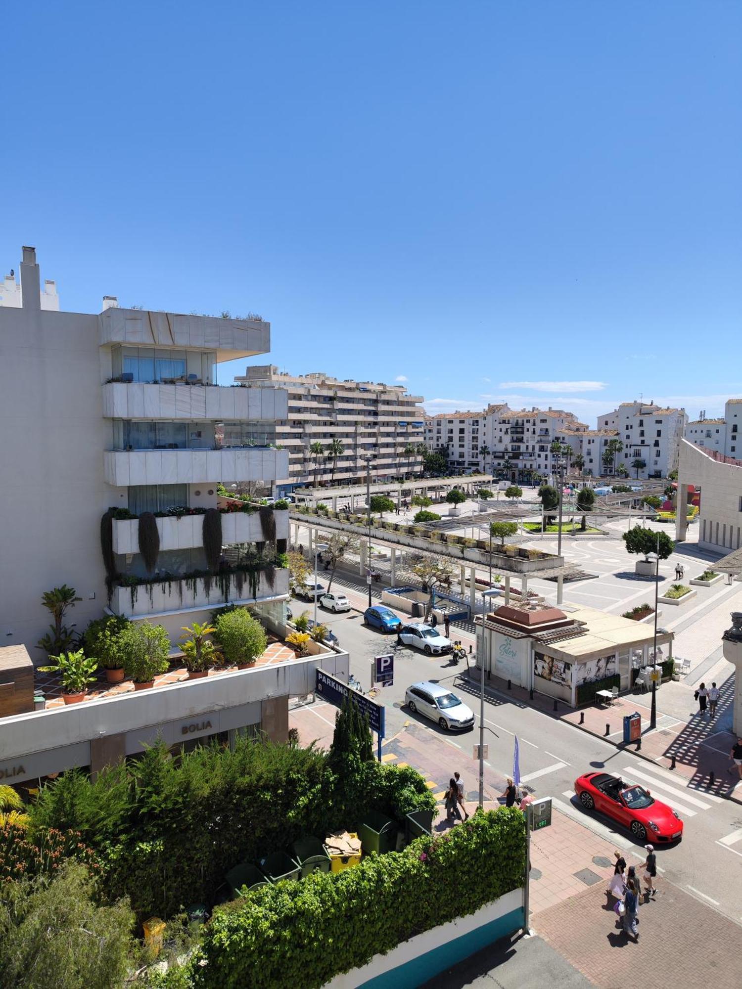 New & Beautiful Loft In Puerto Banus Appartement Marbella Buitenkant foto